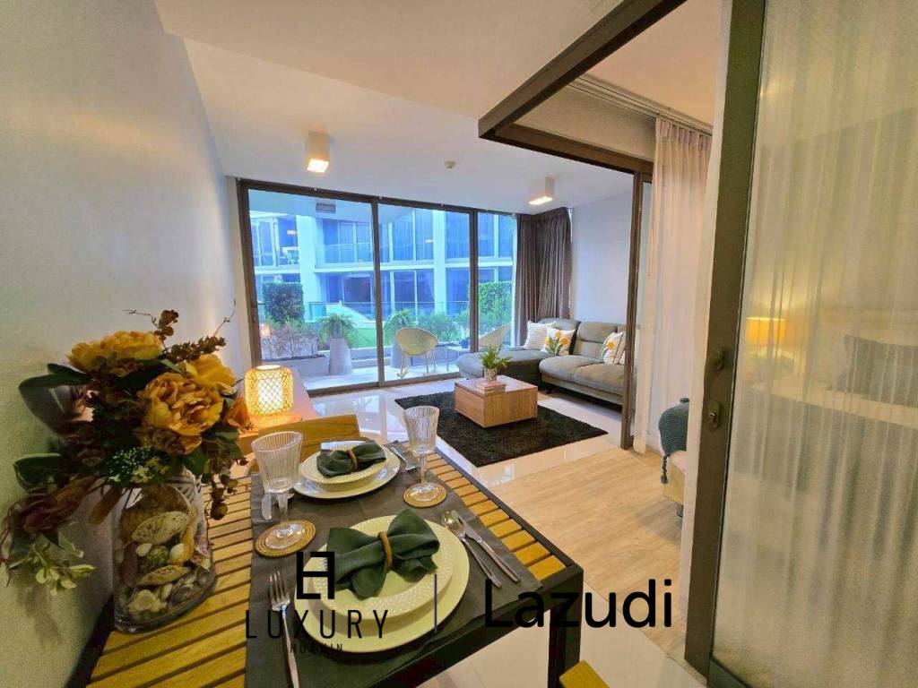 Luxueux appartement d'une chambre à The Pine près de la plage