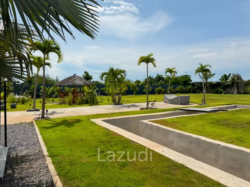 Exclusive Land for Sale with 1-Bed Villa in Thap Tai, Hua Hin