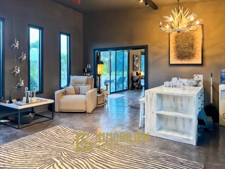 Terrain de 2 400 m² / ameublement moderne / jardin paysager extravagant