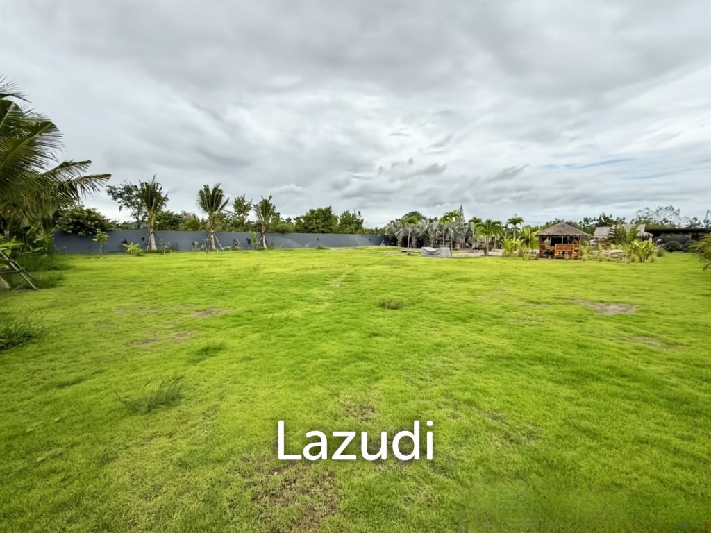 Exclusive Land for Sale with 1-Bed Villa in Thap Tai, Hua Hin