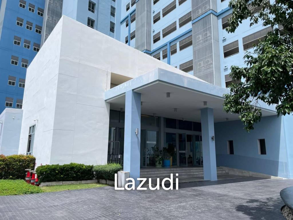 Beachfront 1 Bedroom Condo at BLU Diamond Cha Am