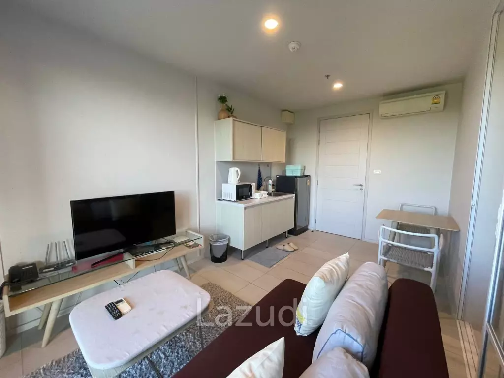 Beachfront 1 Bedroom Condo at BLU Diamond Cha Am