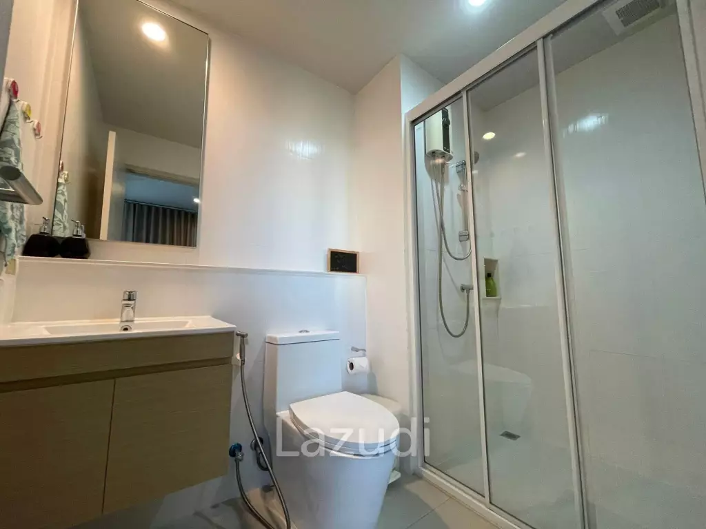 Beachfront 1 Bedroom Condo at BLU Diamond Cha Am