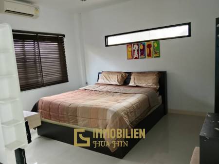 Pool Villa mit 3 Schlafzimmern und 3 Badezimmern auf 150 qm in Soi Hua Hin 102