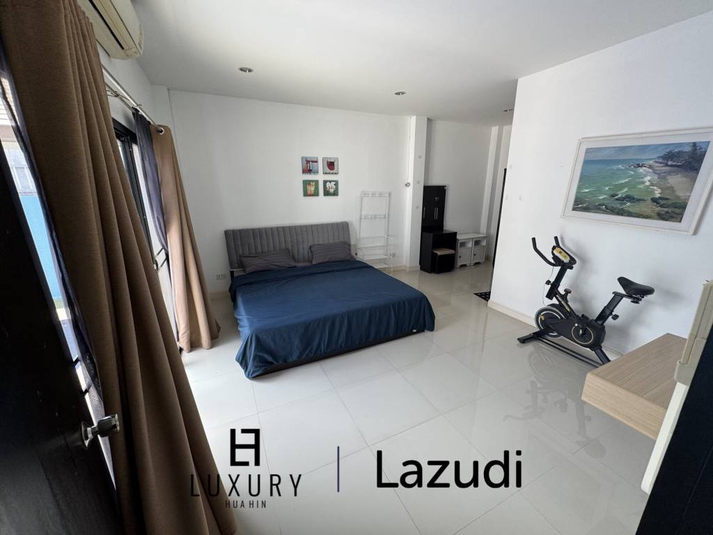 Pool Villa 3 Bedroom, 3 Bathroom, 150 Sqm in Soi Hua Hin 102