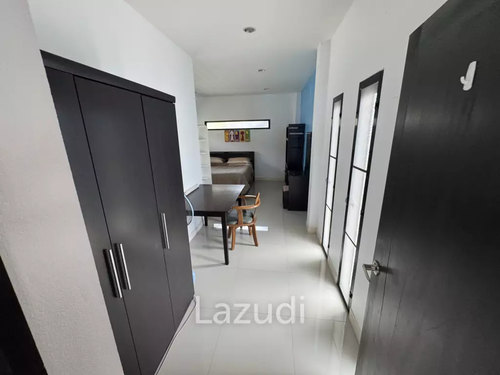 Pool Villa 3 Bedroom, 3 Bathroom, 150 Sqm in Soi Hua Hin 102
