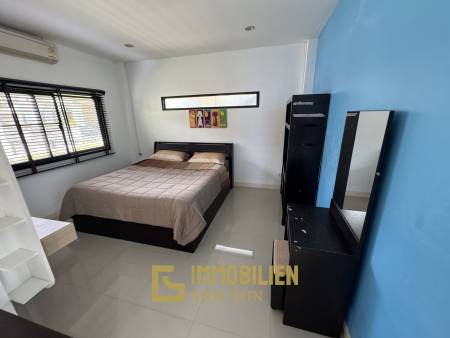 Pool Villa mit 3 Schlafzimmern und 3 Badezimmern auf 150 qm in Soi Hua Hin 102