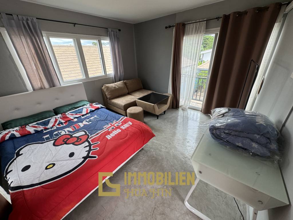 Pool Villa mit 3 Schlafzimmern und 3 Badezimmern auf 150 qm in Soi Hua Hin 102