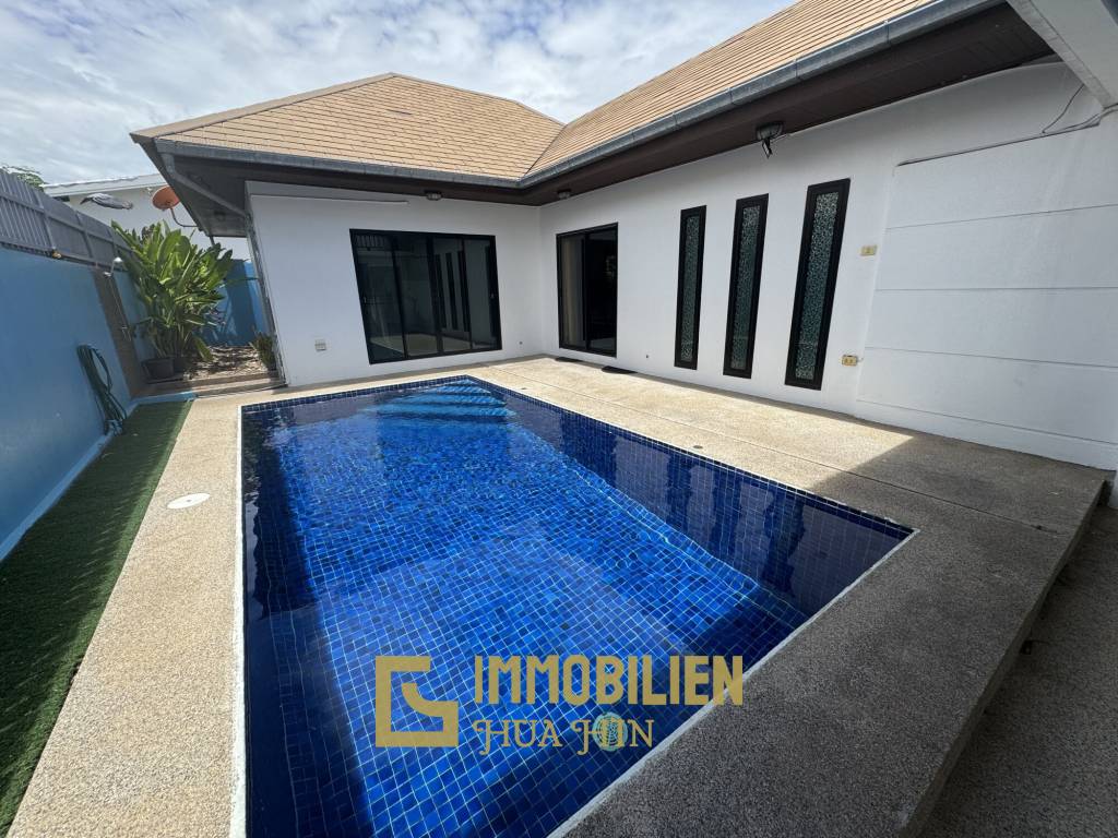 Pool Villa mit 3 Schlafzimmern und 3 Badezimmern auf 150 qm in Soi Hua Hin 102