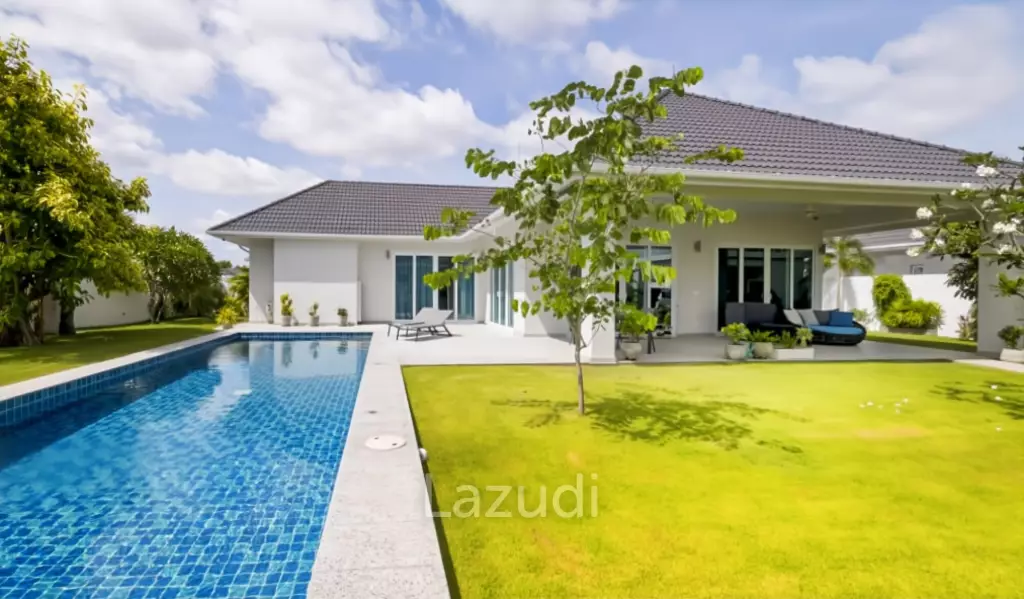 BAAN PHU THARA - Modern 3-Bedroom Villa with Private Pool, Smart Home Features, and Solar Power