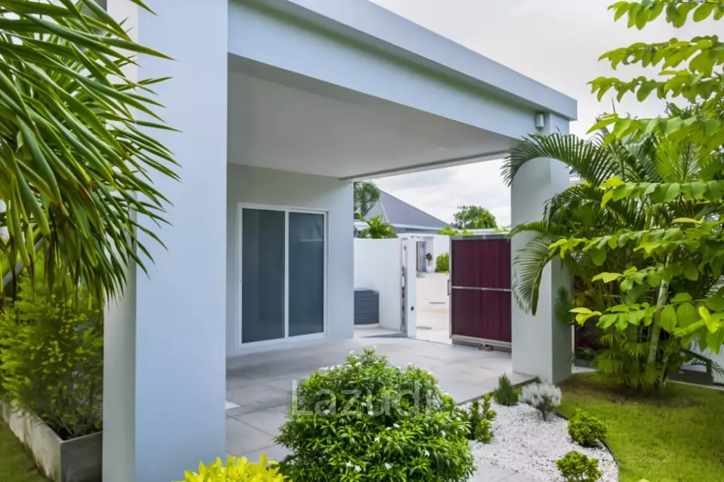 BAAN PHU THARA - Modern 3-Bedroom Villa with Private Pool, Smart Home Features, and Solar Power