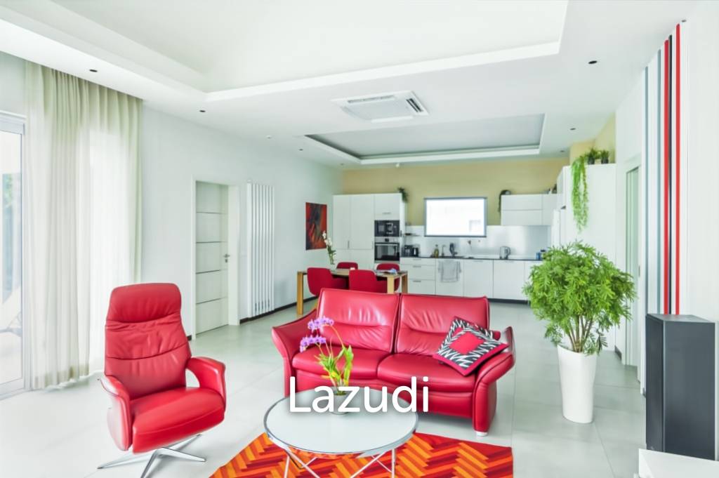 BAAN PHU THARA - Modern 3-Bedroom Villa with Private Pool, Smart Home Features, and Solar Power