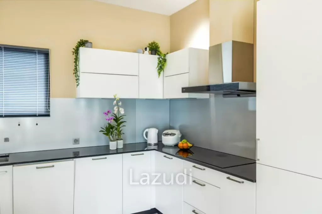 BAAN PHU THARA - Modern 3-Bedroom Villa with Private Pool, Smart Home Features, and Solar Power