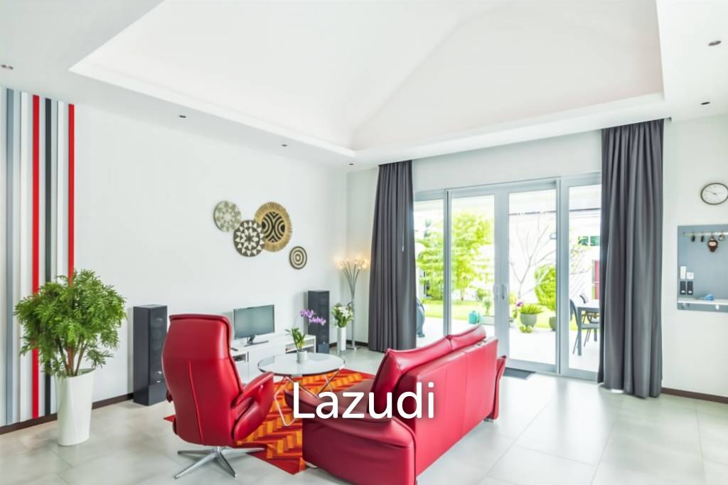 BAAN PHU THARA - Modern 3-Bedroom Villa with Private Pool, Smart Home Features, and Solar Power