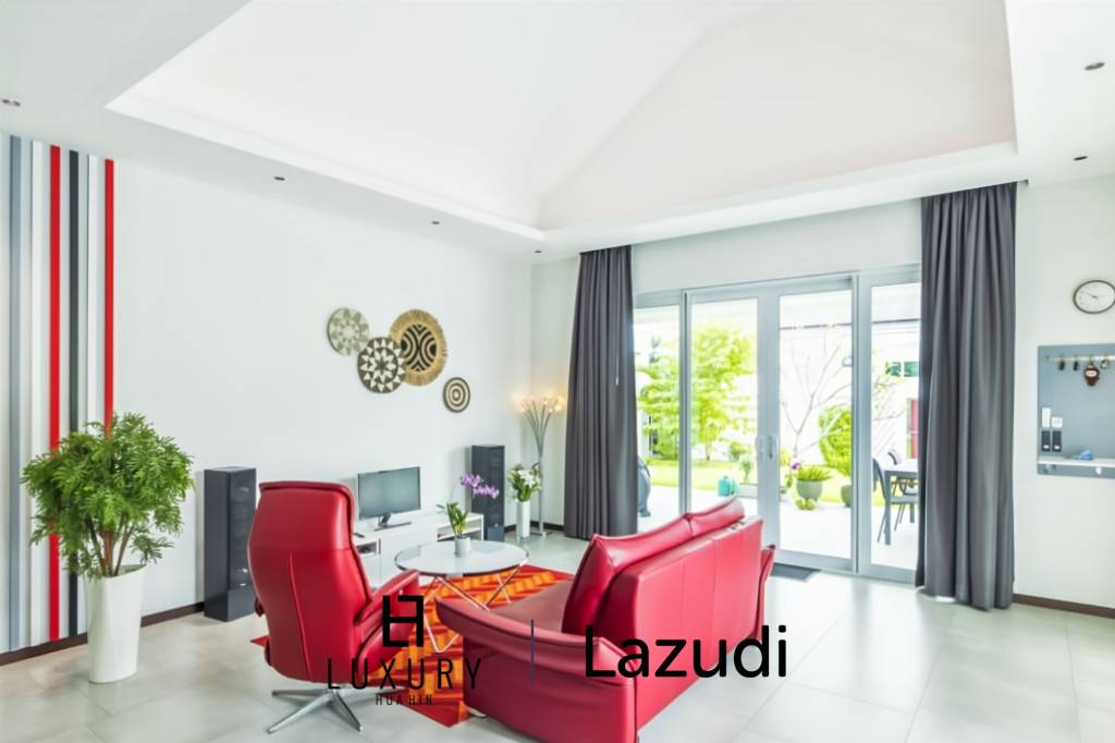 BAAN PHU THARA - Modern 3-Bedroom Villa with Private Pool, Smart Home Features, and Solar Power