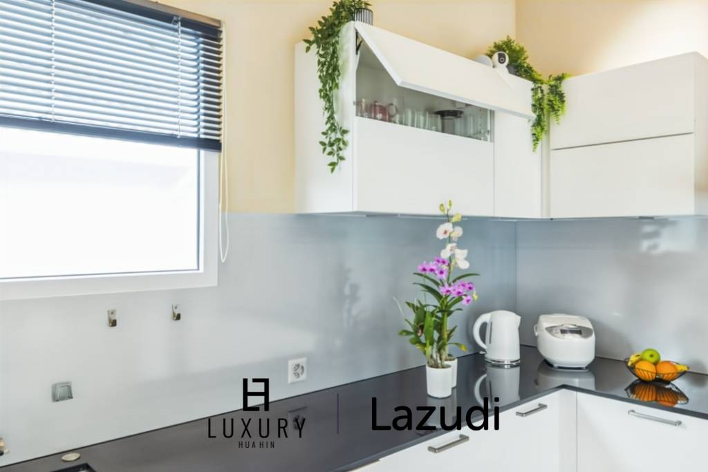 BAAN PHU THARA - Modern 3-Bedroom Villa with Private Pool, Smart Home Features, and Solar Power