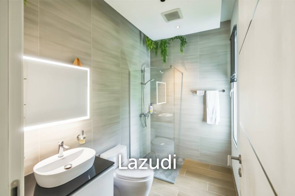 BAAN PHU THARA - Modern 3-Bedroom Villa with Private Pool, Smart Home Features, and Solar Power
