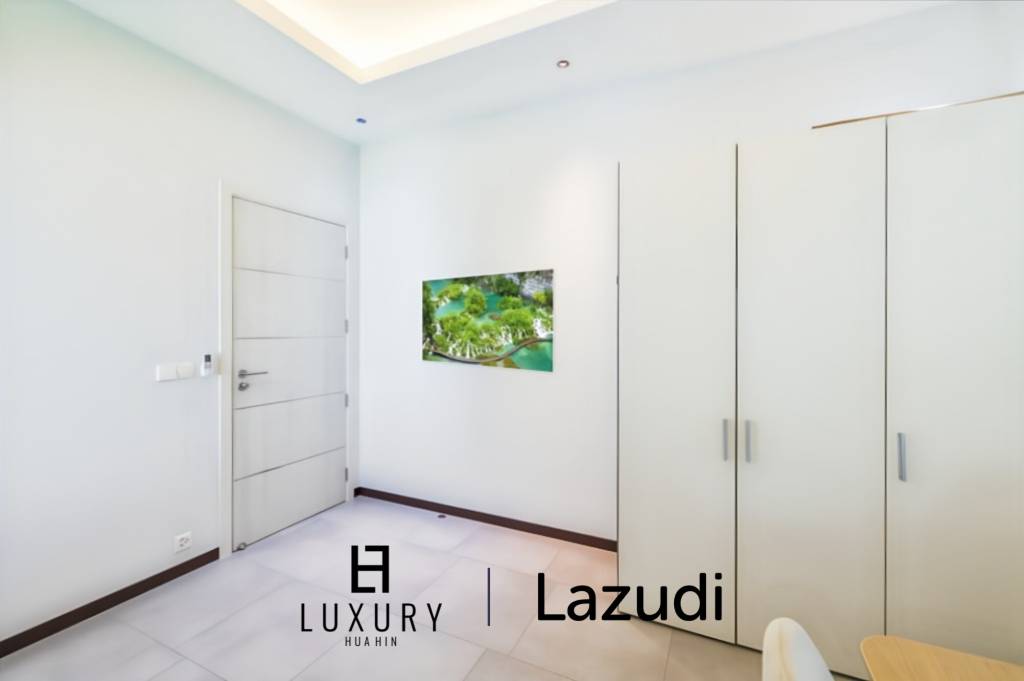 BAAN PHU THARA - Modern 3-Bedroom Villa with Private Pool, Smart Home Features, and Solar Power