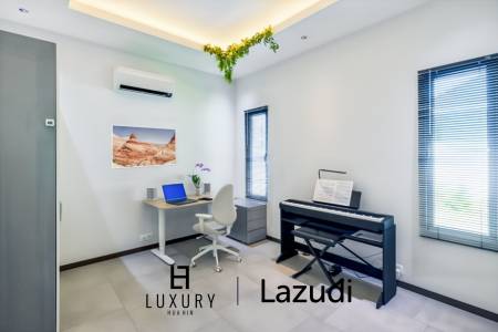 BAAN PHU THARA - Modern 3-Bedroom Villa with Private Pool, Smart Home Features, and Solar Power