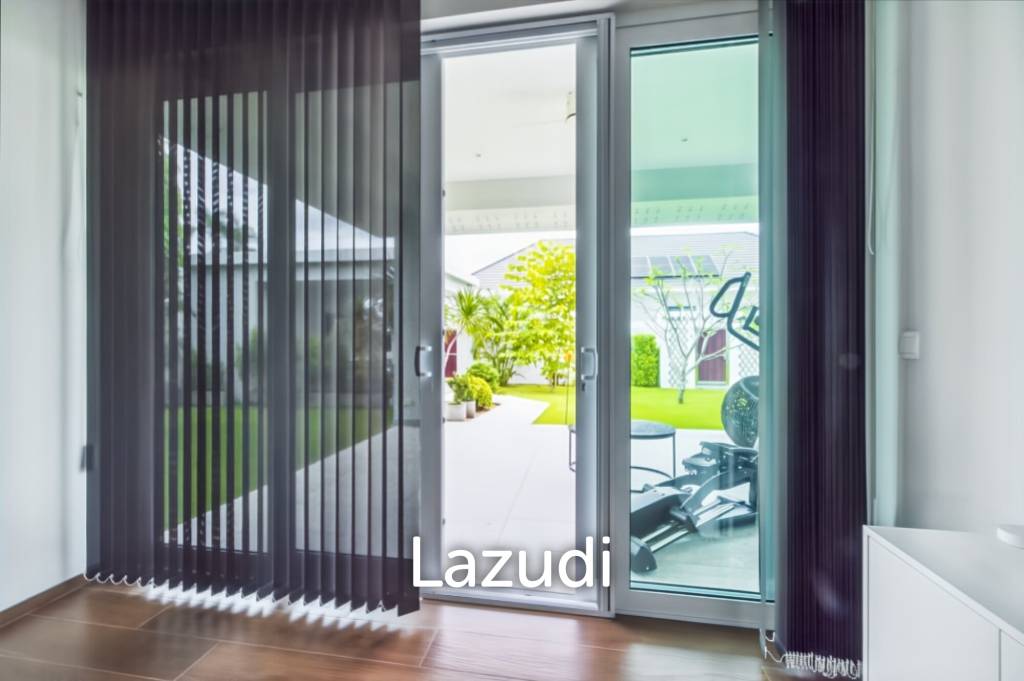 BAAN PHU THARA - Modern 3-Bedroom Villa with Private Pool, Smart Home Features, and Solar Power