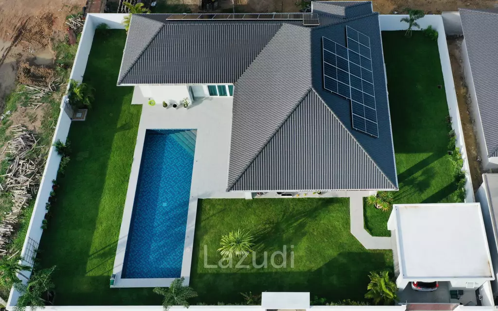 BAAN PHU THARA - Modern 3-Bedroom Villa with Private Pool, Smart Home Features, and Solar Power