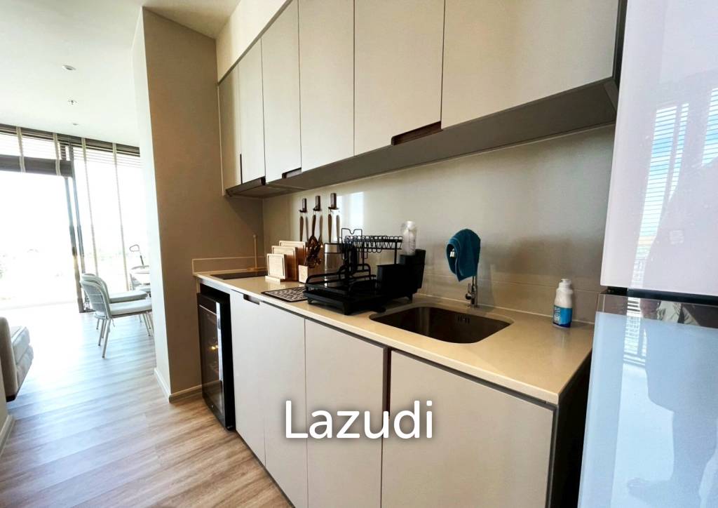Vehha Condo: Luxury Corner 2-Beds Sea and Mountain Views