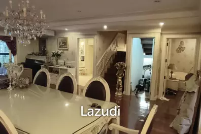 3 Bedroom 2 Bathroom 188.7 Sq.m Supalai Place Sukhumvit 39