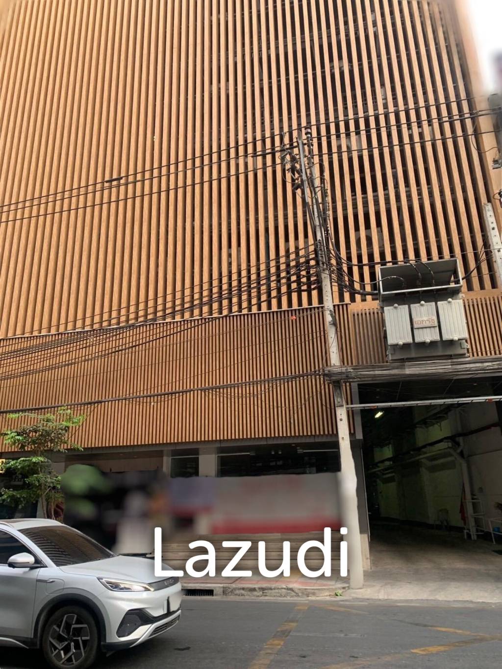 Retail Opportunity in The Raya Surawong Bangkok