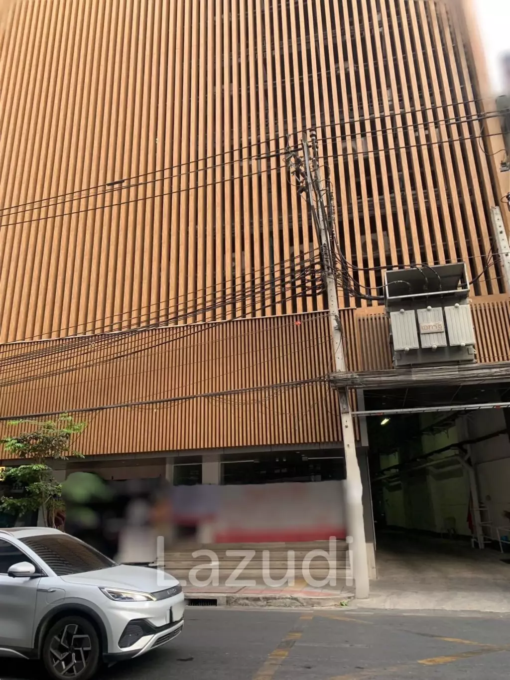 Retail Opportunity in The Raya Surawong Bangkok