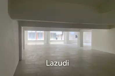 Retail Opportunity in The Raya Surawong Bangkok