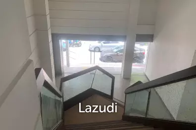 Retail Opportunity in The Raya Surawong Bangkok
