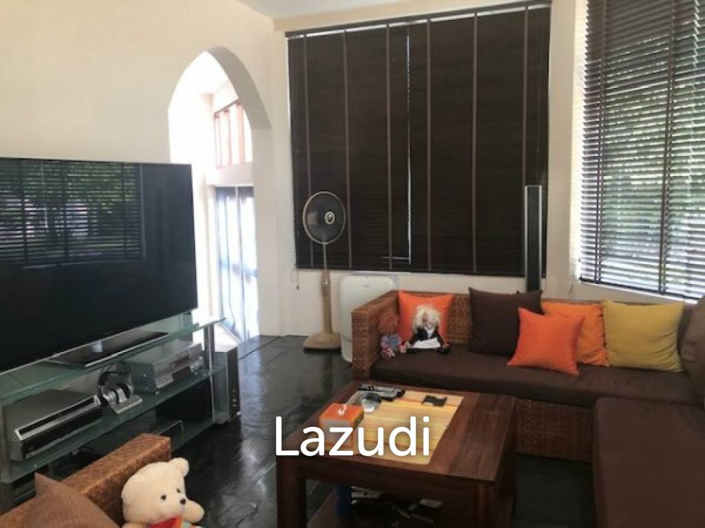 1,600 Sqm 4 Bed 4 Bath Villa For Sale