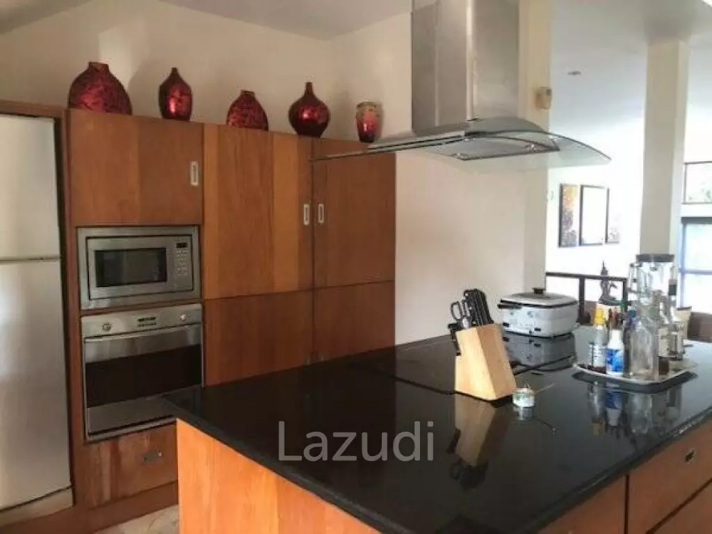 Good Quality + Design 5 Bed Pool Villa