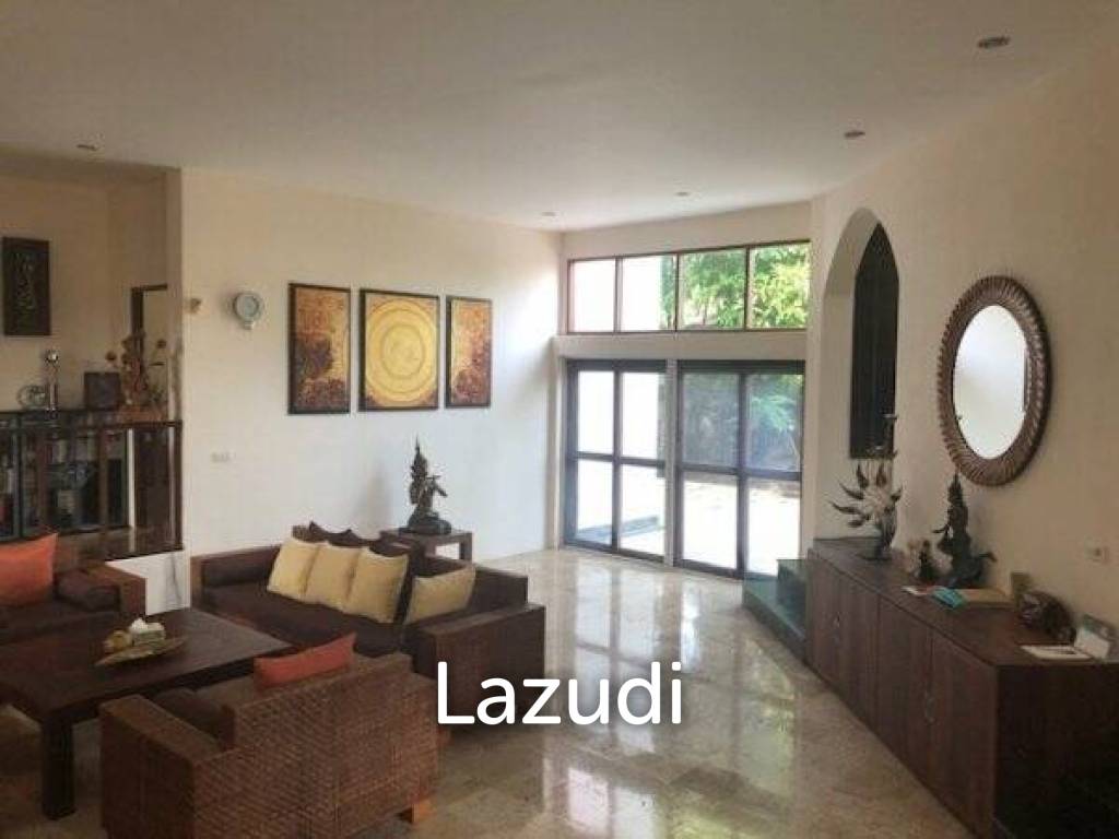 1,600 Sqm 4 Bed 4 Bath Villa For Sale