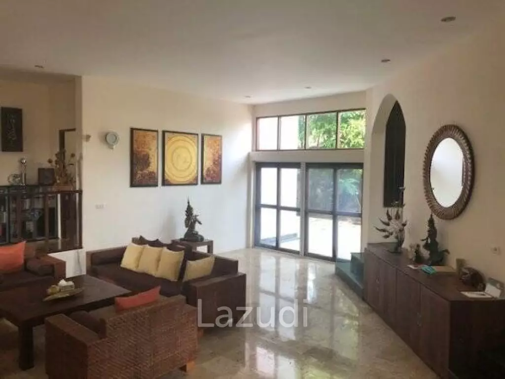 Good Quality + Design 5 Bed Pool Villa