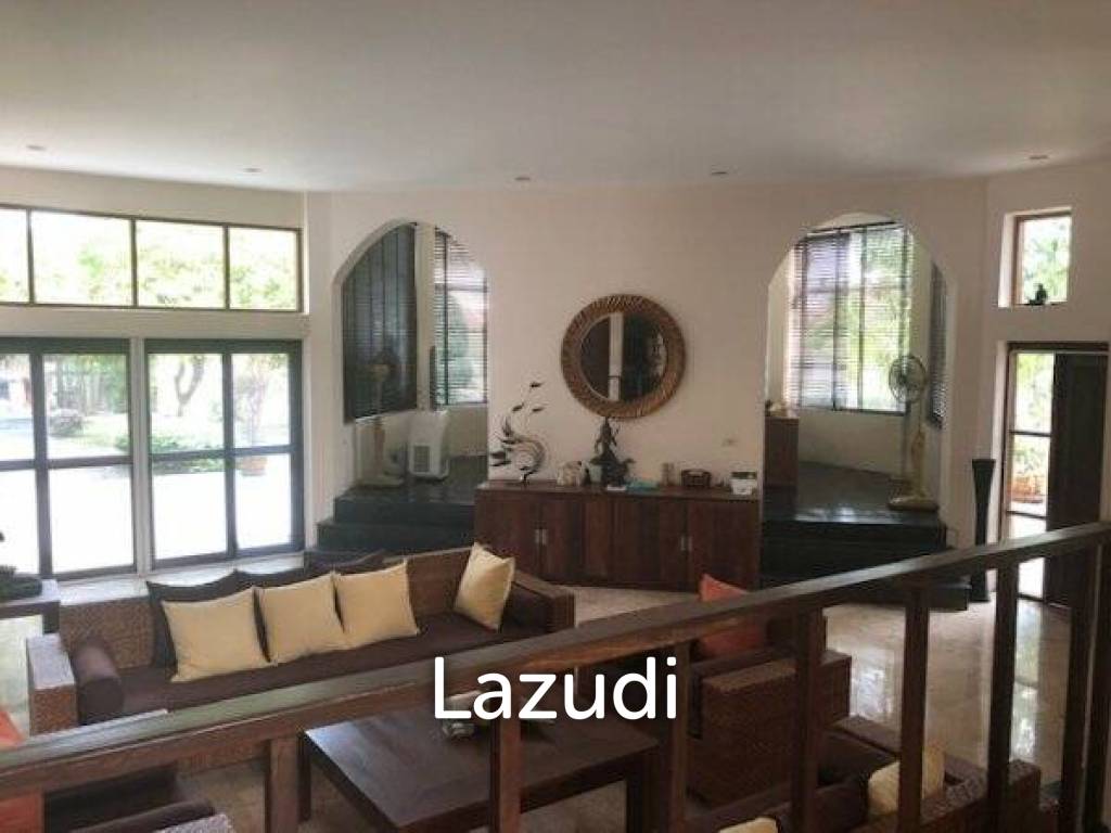 1,600 Sqm 4 Bed 4 Bath Villa For Sale