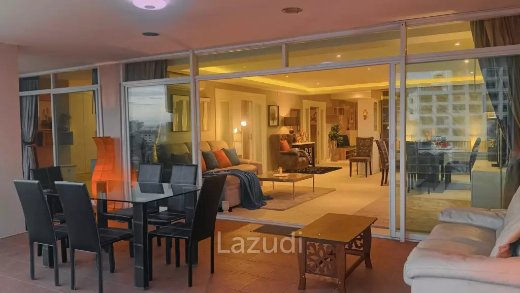 3 Beds 3 Baths 212 SQ.M. Executive Residence 4