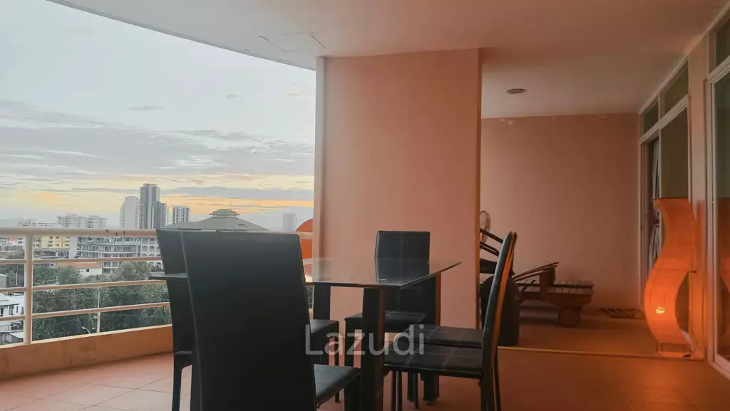 3 Beds 3 Baths 212 SQ.M. Executive Residence 4