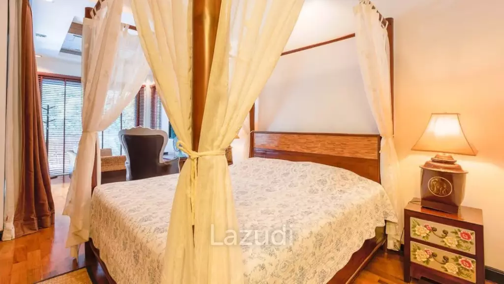3-Bedroom Pool Villa for Sale in Land & Houses, Chalong