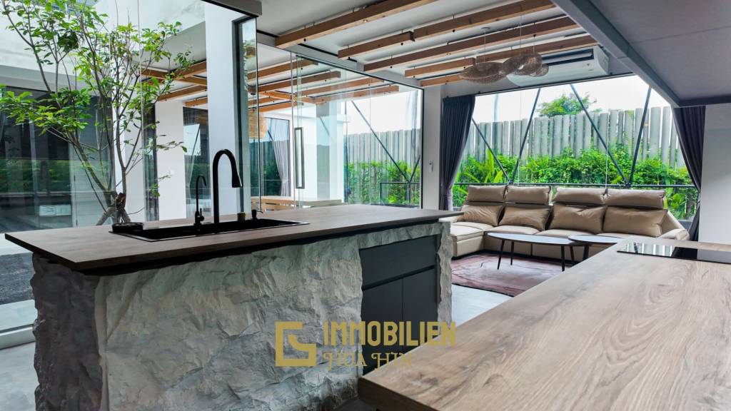 Elegante, voll möblierte Villa in Hua Hin