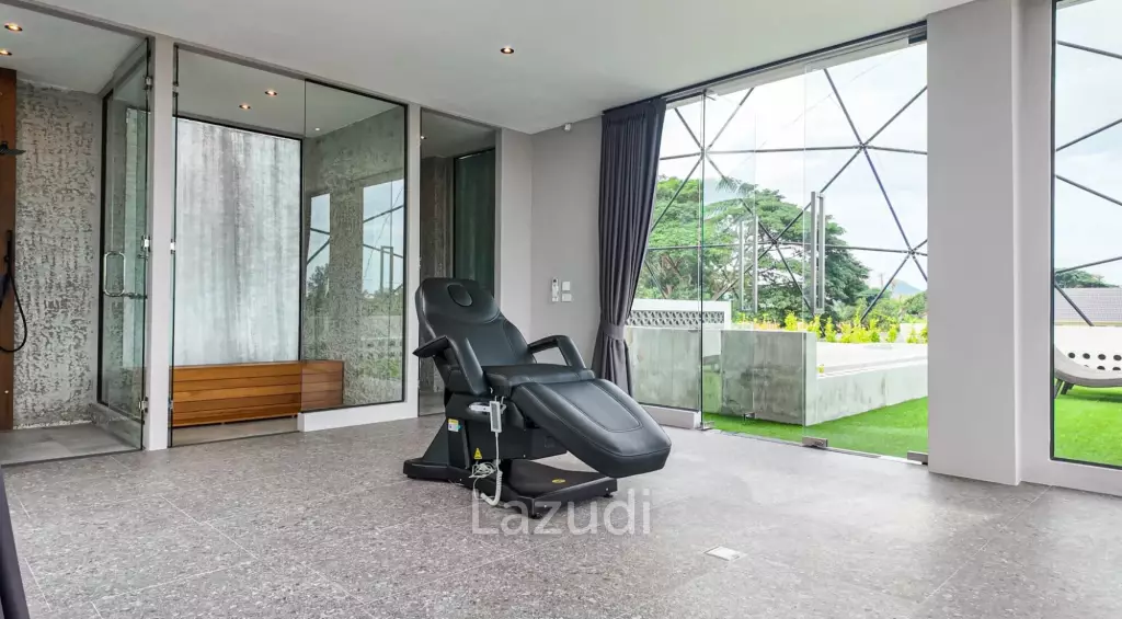 Elegant Fully Furnished Villa in Hua Hin