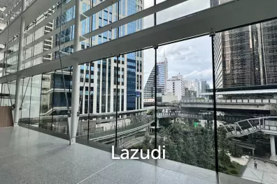 Modern Retail Space at O-NES TOWER in Bangkok