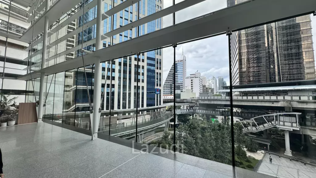 Modern Retail Space at O-NES TOWER in Bangkok