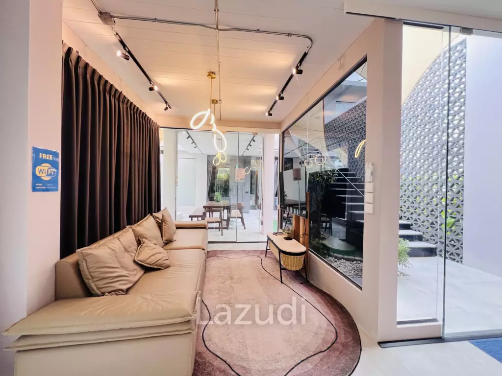 Luxury Fully Furnished Villa in Hua Hin