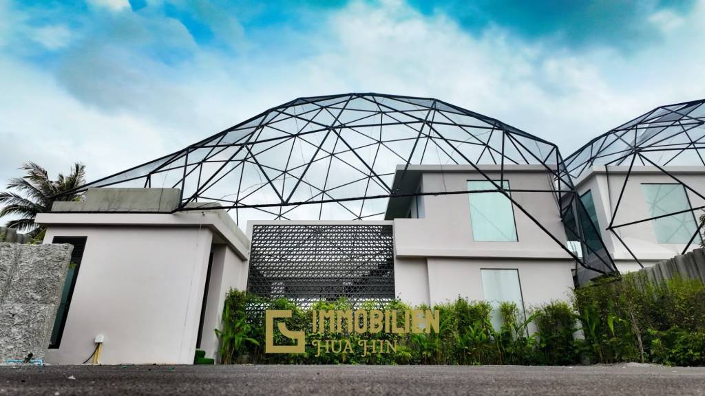 Luxuriöse, voll möblierte Villa in Hua Hin