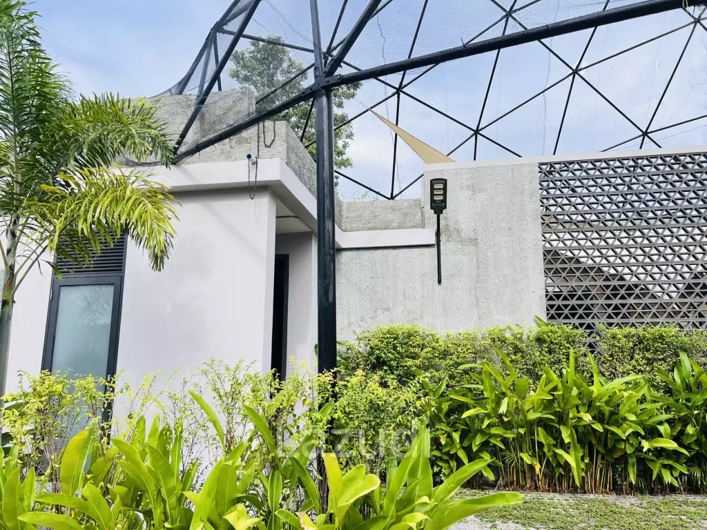 Luxury Fully Furnished Villa in Hua Hin