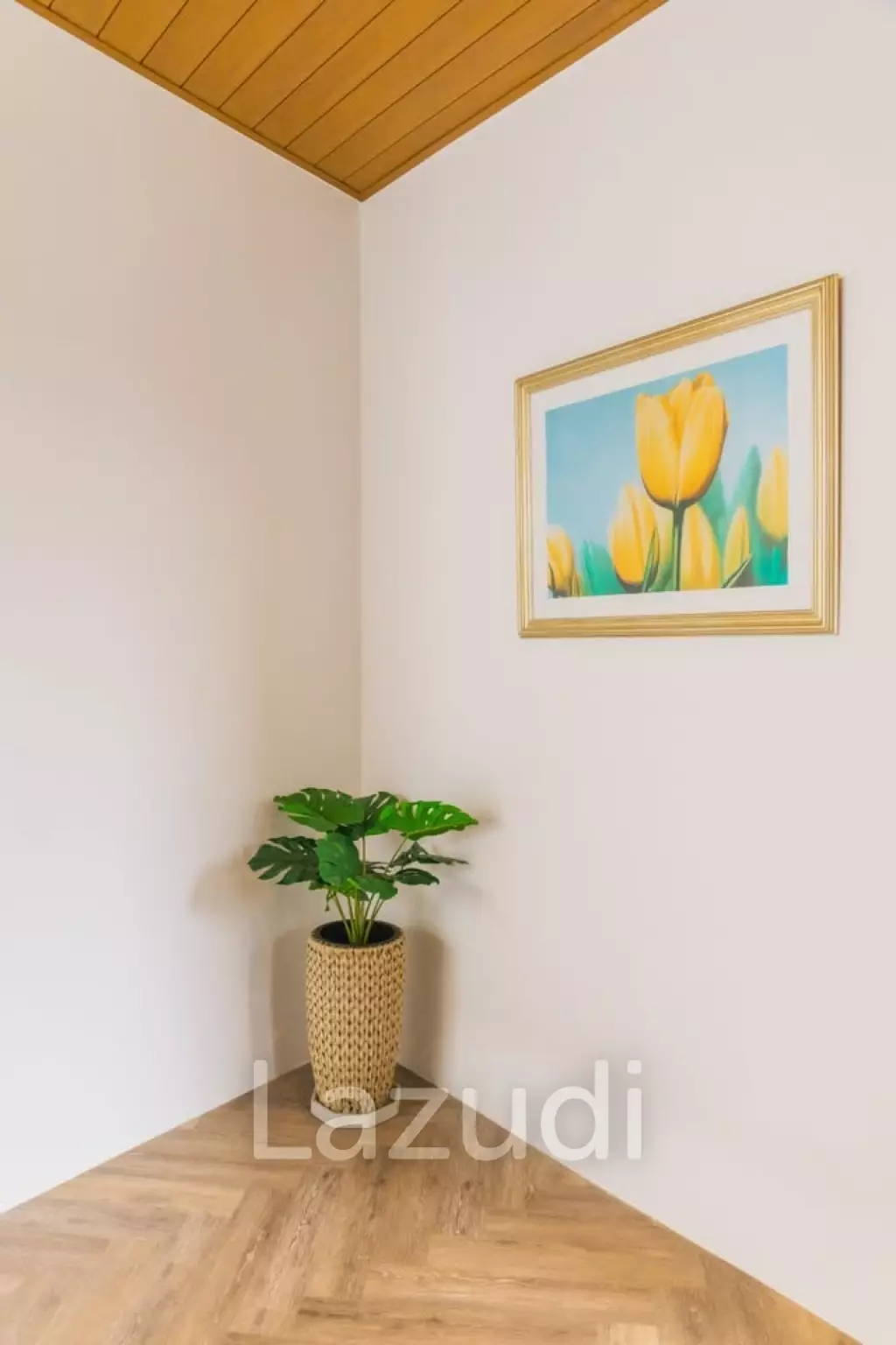 Modern Fully Serviced Pool Villa for Rent at Layan Hilltop