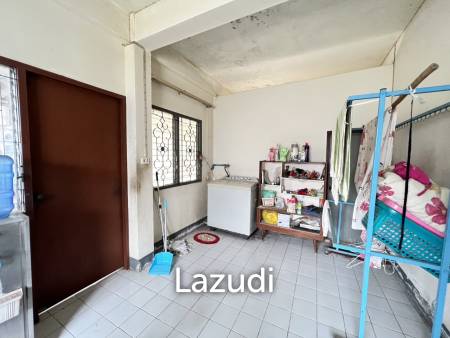 1 Rai Land For Sale With a building Near to Main Road.