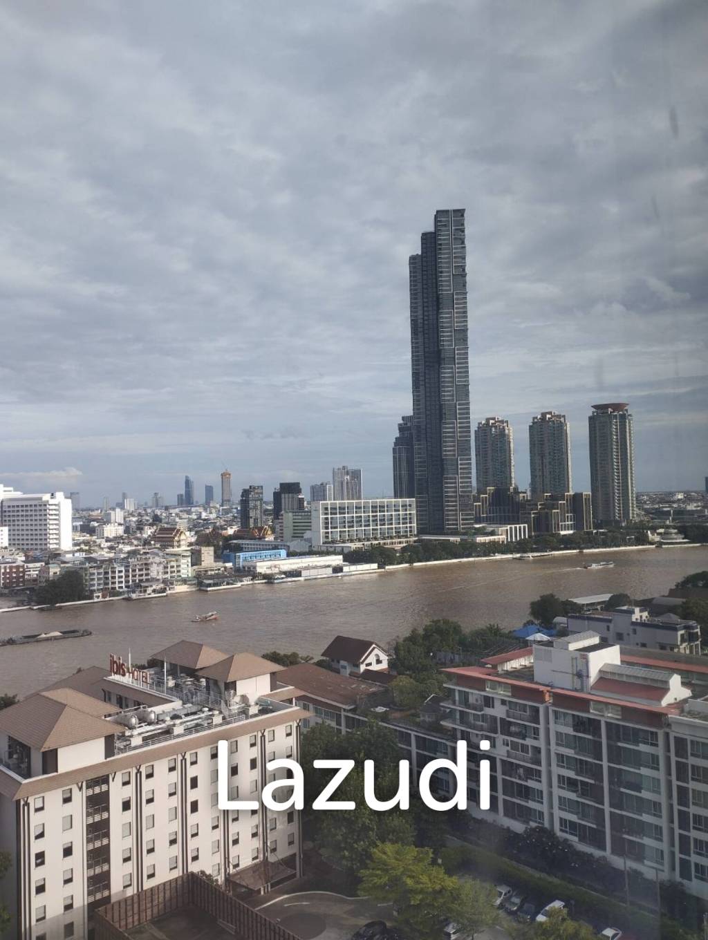 2 Bedroom 2 Bathroom 91.5 Sq.m Baan Sathorn Chaopraya