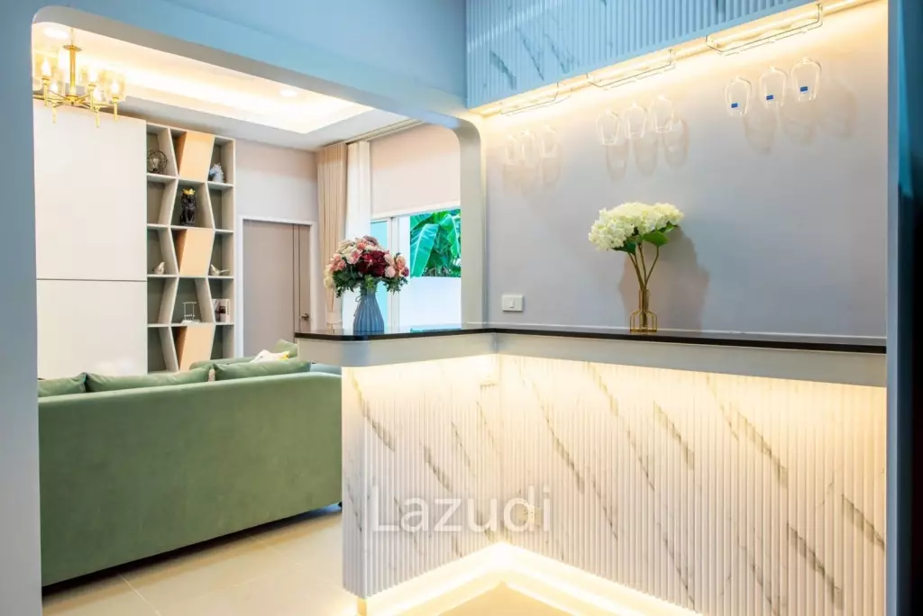 3 Beds 4 Baths 200 SQ.M. Villa In Khaomakok
